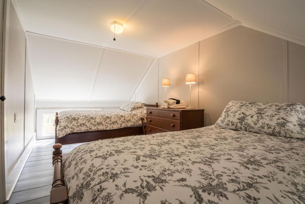 Inn At Valley Farms Walpole Room photo