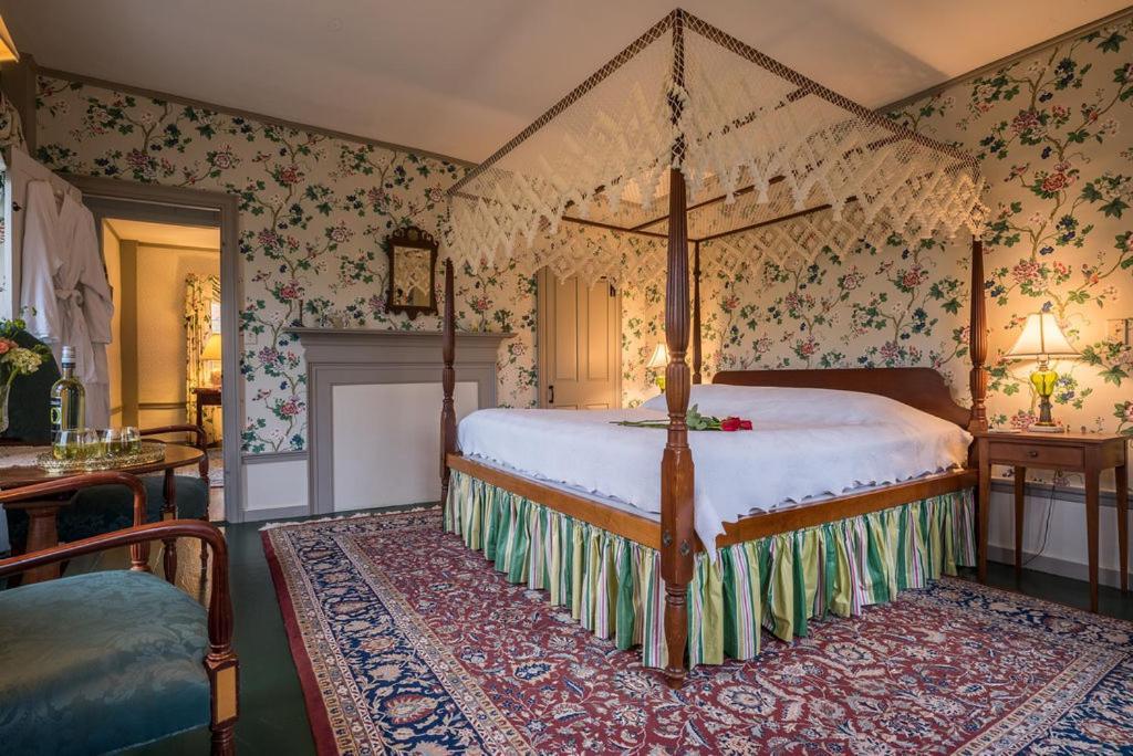 Inn At Valley Farms Walpole Room photo
